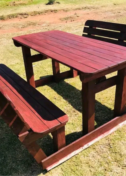 6 Seater With Back Rest R 1 500